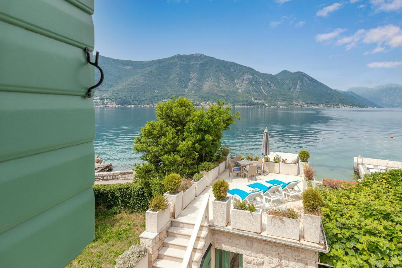 Apartments D&V Kotor Eksteriør billede